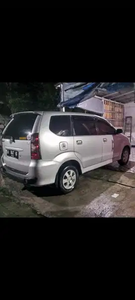 Toyota Avanza 2004 Bensin