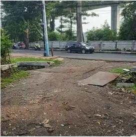 Tanah Ciracas Pinggir jalan raya 2 mobil - Seberang Tol - Dekat LRT