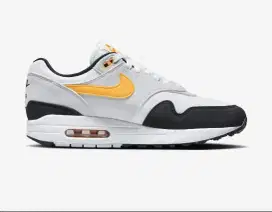 Nike Air Max 1 Size 43