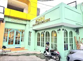 Disewakan ruko 1 lantai di jalan utama Taman Galaxy Bekasi Selatan