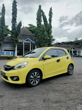 HONDA BRIO RS A/T 2016