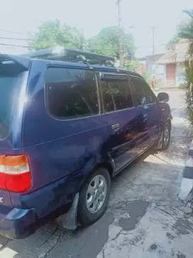 Toyota Kijang 2004 Bensin