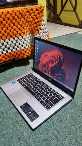 Laptop Acer A514-54 Core i3 SSD 256GB RAM 8GB Fullset