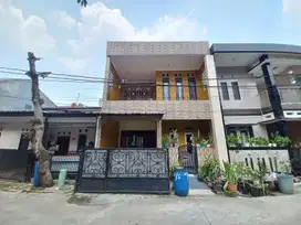 Rumah Nego LB 144 Dekat Sekolah dan RS di Depok Hadap Timur J-18695