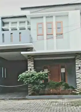 Dijual Rumah Baru Siap Huni dalam Cluster Cipadu - Kreo, Larangan Kota