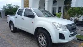 Isuzu DMax DC 2.5MT 4Wd 2021