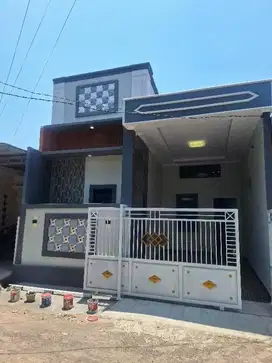 Rumah eksklusif mewah 3 KT di Citra Indah City