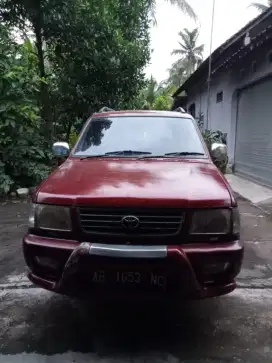 Jual mobil kijang  tahun 2000