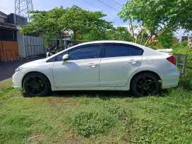 Honda Civic FB 1.8 MT 2013