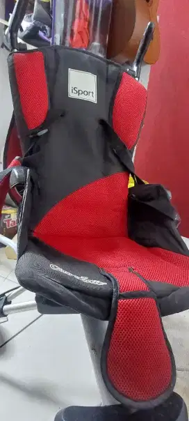Stroller merah lengkap dengan tas gembloknya