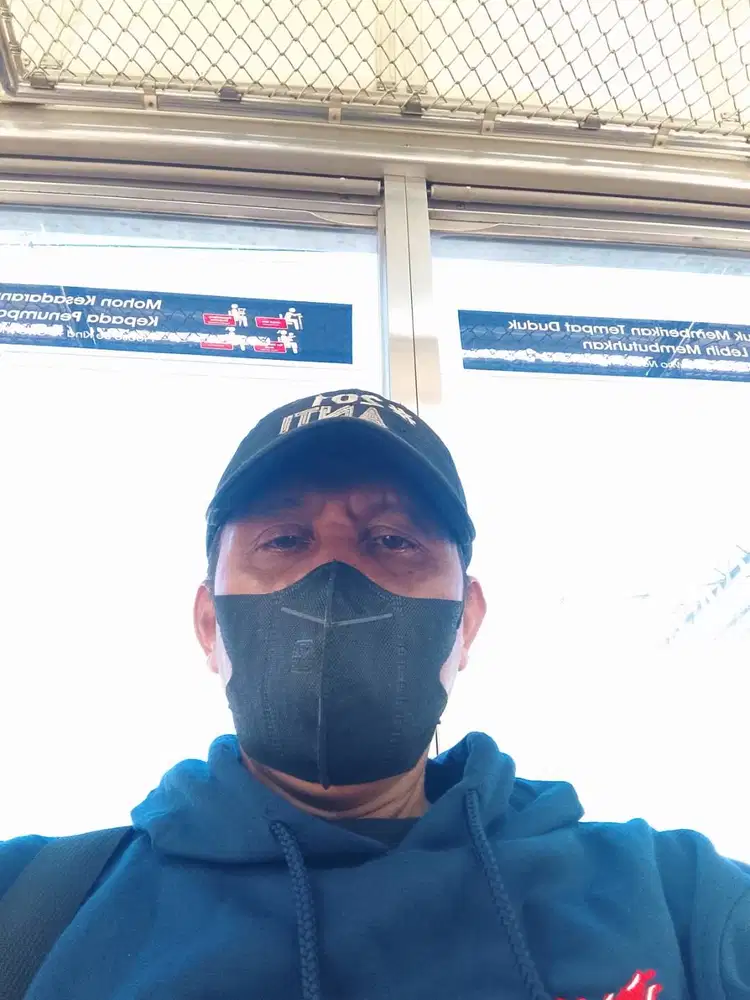 Mencari bos,rekan,dan teman