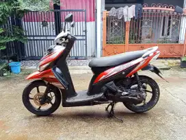 Di jual vario 2011 karbu