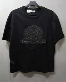 MONCLER BIG LOGO BLACK TSHIRT