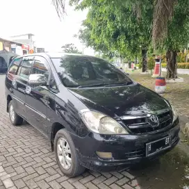 Innova 2006 2.0 V AT Matic