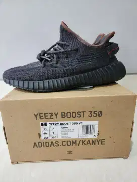 Adidas Yeezy Boost 350 V2 - Static Black