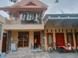 Rumah Banyon, dekat SMA 1 dan SMP 2