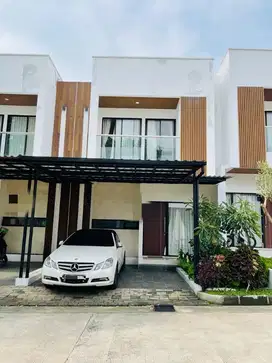 Rumah rapih Green Bamboo Terrace Tajur kota Bogor dijual cepat