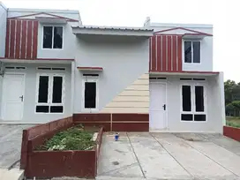 Rumah Modern Siap Huni Akses Dekat dengan Tol BSD Timur