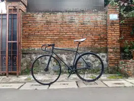 Sepeda fixie soloist 01