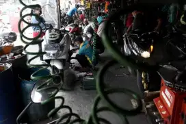 Dibuka Lowongan Pekerjaan Bengkel, Montir Bengkel Motor