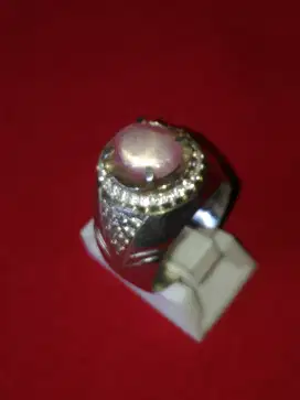 Cincin batu Ruby, iket perak