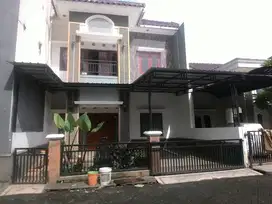 Jual Cepat, FULL FURNISHED Rumah MinimalisDi Graha Kebraon