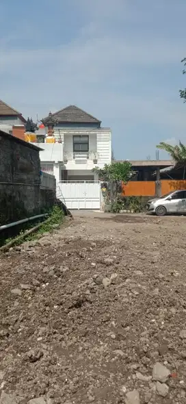 Tanah siap bangun di dalung