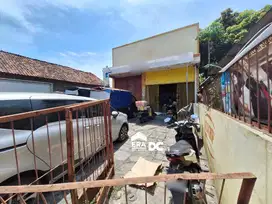 Ruang Usaha Plus 3 Kamar Cocok Untuk Usaha Pinggir Jalan Mranggen