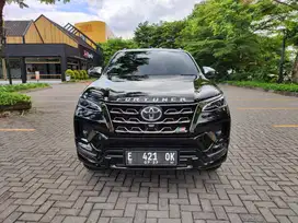 Fortuner GR 2.8 GR DISEL MATIC 2022/2023 TIPE TERTINGGI