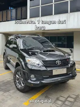 Toyota Fortuner VNT TRD A/T 2014 Hitam Istimewa 1 tangan dari baru