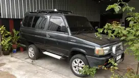 Toyota Kijang Super 1988 Bensin