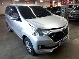 TDP 13JT Toyota Avanza 1.3 E Bensin-AT 2017 Silver