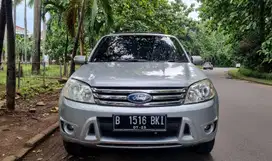 Ford Escape 2010 Bensin