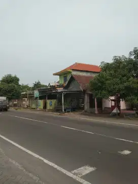 HITUNG TANAH Rumah Jalan Majapahit Prambon Sidoarjo Hadap Jalan Raya