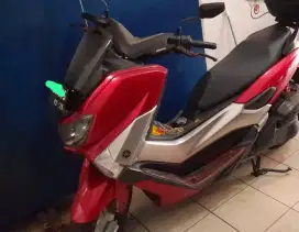 Dijual Murah NMAX 2016 SS lengkap Pajak Hidup cuma 17jt nego