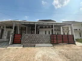 Disewakan Rumah di Klapa Resident dekat spring hill talang kelapa