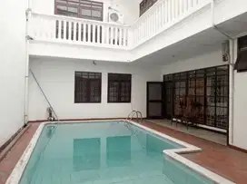 For Rent Rumah 2 lantai di Pondok Indah ada Pool Paling Murah