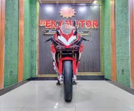 KECE - HONDA CBR 250RR 2017 - CASH/KREDIT OK