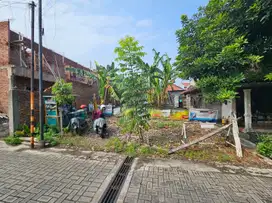 Dijual Tanah di dekat jalan kelud raya sampangan lingkungan rumah kost