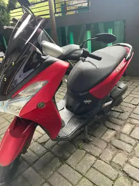 Dijual yamaha lexi 2019 merah