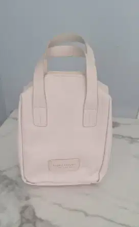 Tas Kosmetik warna Putih Tulang