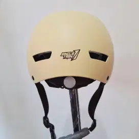 New helm sepeda, outdor, Bmx, sports, Singletrek1 city trek