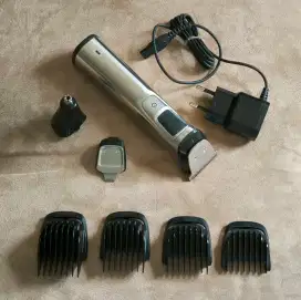 Philips Norelco Multigroom MG7790