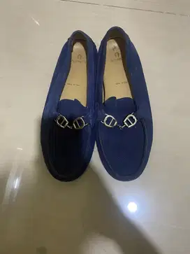 sepatu aigner original