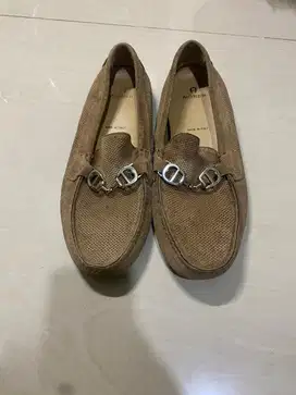 sepatu aigner original