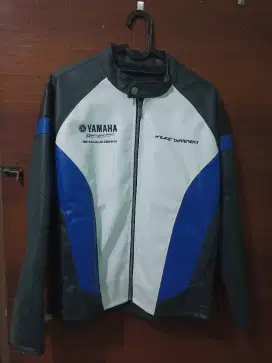 Jaket original yamaha r15 kondisi bagus