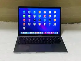 Macbook Pro 13 2020 i5 16/500