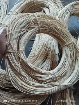 Bahan baku rotan / rotan pitrit / rotan kubu / iratan