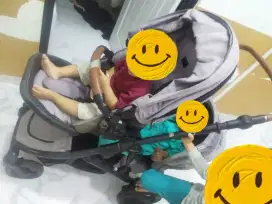 Stroller kembar