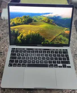 Macbook Pro 13 2020 i5 16/1tb